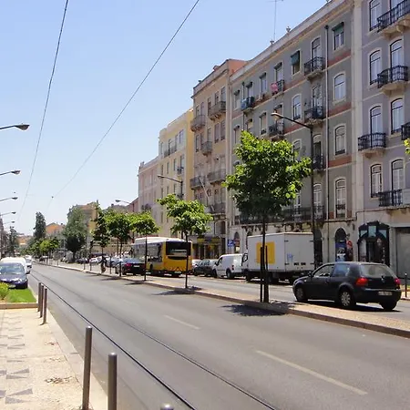Alameda Light Apartment Lisbon